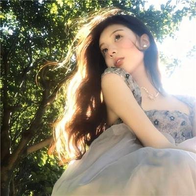 卡斯特纳与小星期二 海报